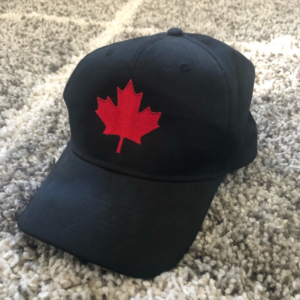 Canada 🇨🇦 Hat